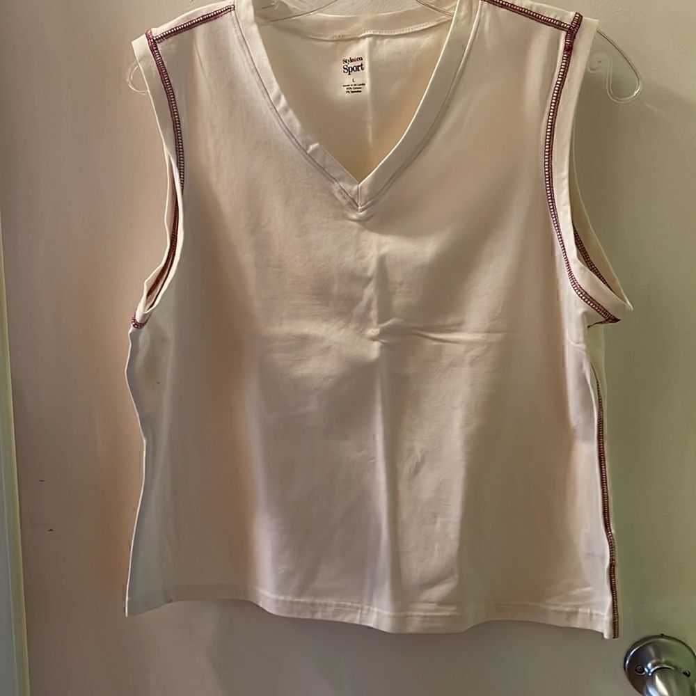 Style & co.    - Picture 1 of 1